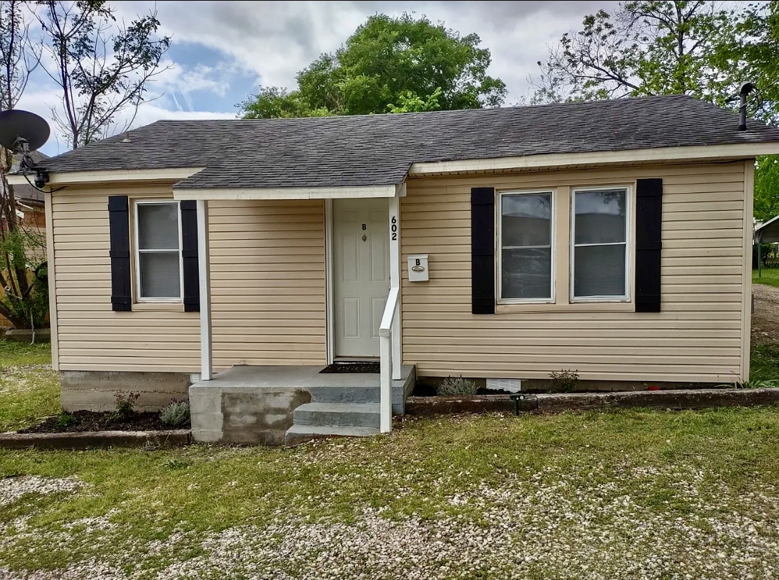 602 Rector Street apt b